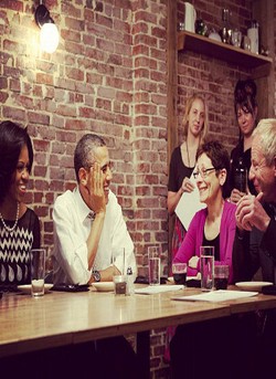 Rupanya Presiden Obama Juga Suka Wisata Kuliner!