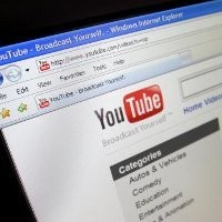 Hadir di Indonesia, YouTube Tak Jamin Anti Lelet