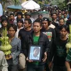 Bonek akan Demo di Mapolda Jatim dan Monumen Polri