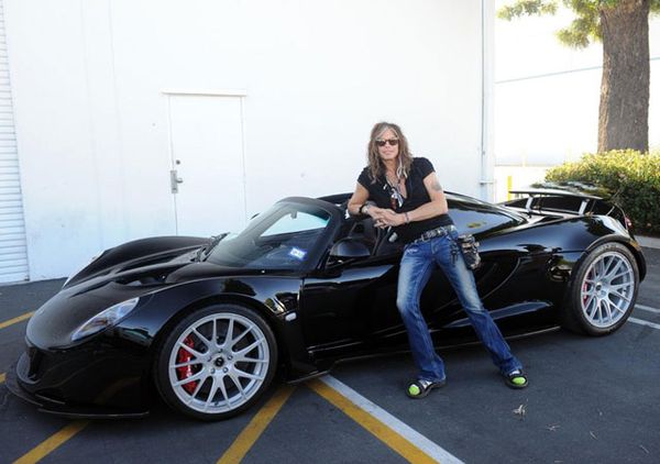 Mobil Pesanan Steven Tyler