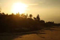 Pantai Slopeng, Si Cantik dari Madura