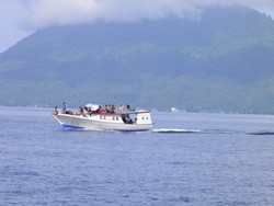 Di atas Atap Boat pun Jadi