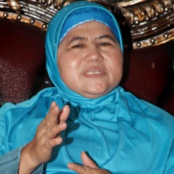 Mamah Dedeh Tak Ingin Jadi Ustadzah Artis