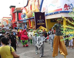 Akhir Pekan ke PRJ, Yuk!