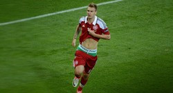 Gara-gara Celana Dalam, Bendtner Terancam Dihukum UEFA