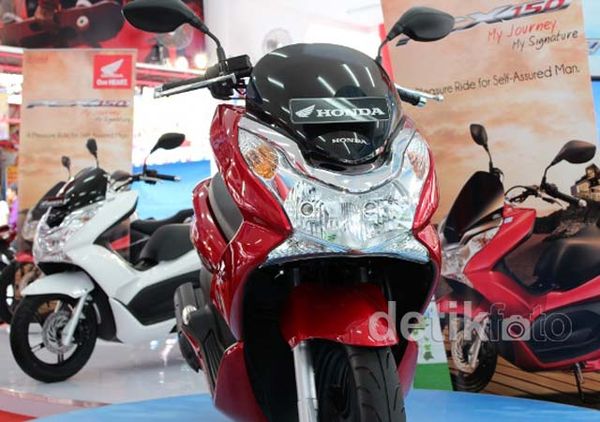 Si Bongsor Honda PCX 150