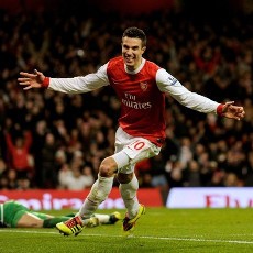 Van Persie Pemain Terbaik Pilihan Fans