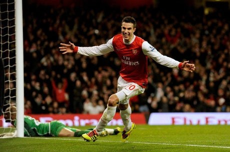 Van Persie Pemain Terbaik Pilihan Fans