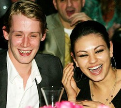 10 Pasangan Selebriti Hollywood yang Perpisahannya Mengejutkan