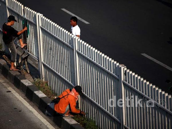 JPO Diabaikan dan Disalahfungsikan JPO Diabaikan dan Disalahfungsikan