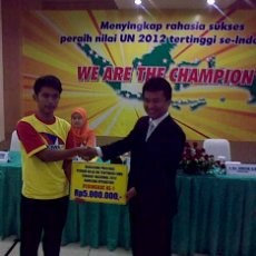 Roni, Anak Kepala Dusun yang Ingin Jadi Ahli Mesin