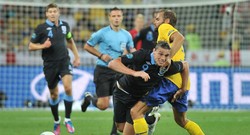 Sengit, Inggris Kalahkan Swedia 3-2