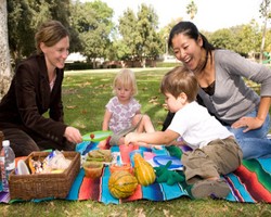 10 Tips Agar Anda & si Kecil Nyaman Pergi Liburan