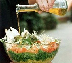 Dua Sendok Makan Minyak Olive Sehari Cegah Penyakit Jantung