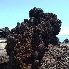 Unik! Ada Batu Angus di Kaki Gunung Gamalama