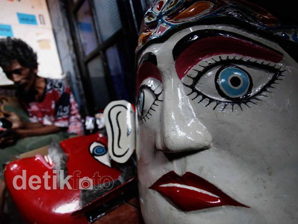 Permintaan Patung Ondel-ondel Meningkat