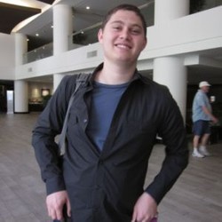 Anak Muda Ini Sukses Ungkap Rahasia Apple