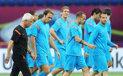 KNVB Masih Dukung Van Marwijk