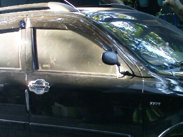 Mobil Berspion Motor