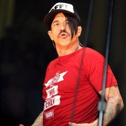 Single-single Baru RHCP Mulai Dilepas 14 Agustus