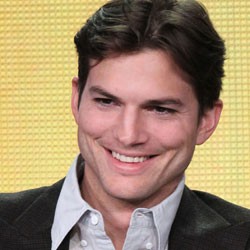 Coba Berbisnis, Ashton Kutcher Tak Takut Uangnya Habis