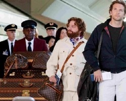 Gugat Film The Hangover 2 Karena Tas KW, Louis Vuitton Kalah