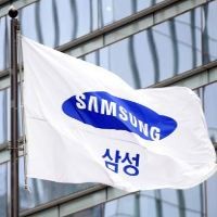 Alasan Samsung Enggan Bikin Kembaran Facebook