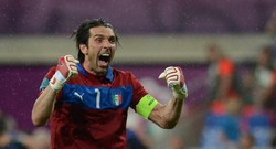Italia Lolos, Buffon Berterimakasih pada Spanyol