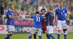 Italia Deg-degan Sampai Akhir