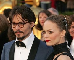 Johnny Depp & Vanessa Paradis Resmi Putus