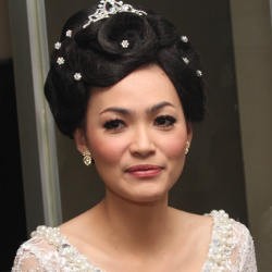 Christy Jusung Tetap Tegar