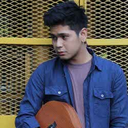 Petra Sihombing Lirik Dunia Musik Sejak Balita