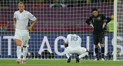 Lloris Minta Prancis Segera Lupakan Kekalahan