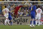 Singkirkan Tuan Rumah, Inggris Juara Grup D
