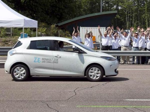 Mobil Listrik Pecahkan Rekor