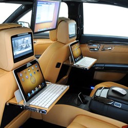 Ini Dia Mobil Impian Apple Fan Boy