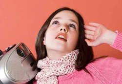 Kelainan Kromosom Bikin Mudah Galau Saat Dengar Lagu Cinta