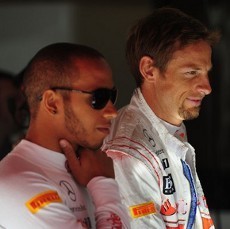 Button Akan Pakai Pengaturan Mobil Hamilton di Valencia