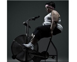 Di Gym Ini, Hanya Orang Gemuk yang Boleh Latihan