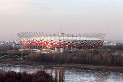 Stadion Warsawa, Antara Ronaldo & Kebanggaan Polandia
