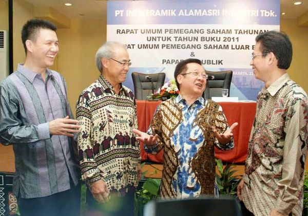 Intikeramik Tak Bagi Dividen Tahun Ini