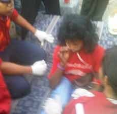 Perempuan Panjat Tower Berhasil Diselamatkan