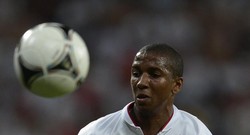 Young Mungkin Bisa Tampil Melawan Italia