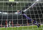 Ronaldo Antar Portugal ke Semifinal
