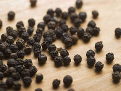 Ternyata Rasa Pedas Lada Hitam Menyehatkan Pencernaan