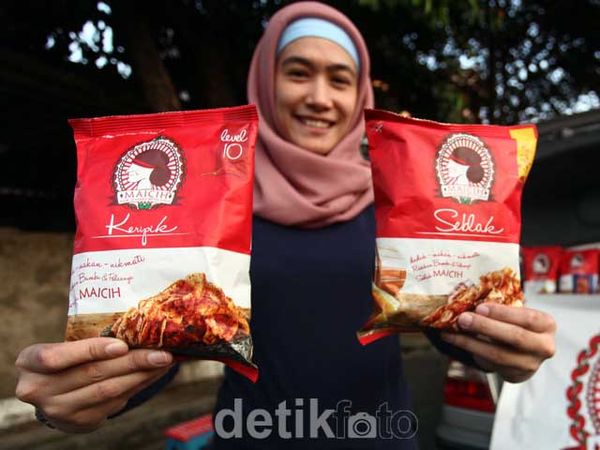Jajanan Tradisional Beromzet Miliaran