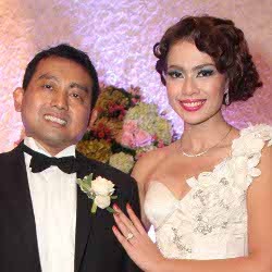 Catherine Wilson Nimbrung Bisnis Bareng Suami