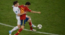 False 9 Spanyol Pusingkan Prancis