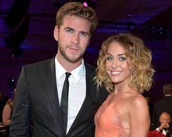 Miley Cyrus Nikah dengan Liam Hemsworth Minggu Depan?