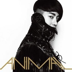 Jo Kwon Pakai Sepatu Berhak 19,5 Cm Karena Ingin Tampil Beda